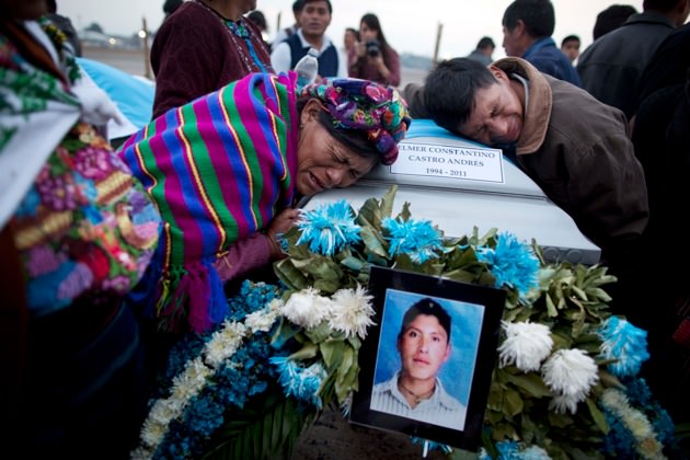 Guatemalan mourners.jpg