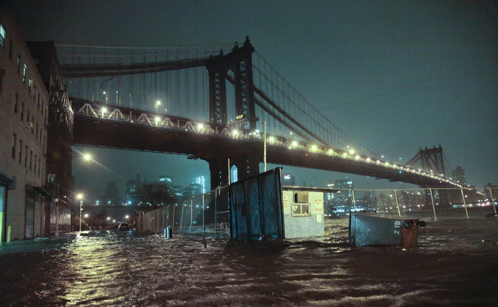 Manhattan Bridge Flooded.jpg