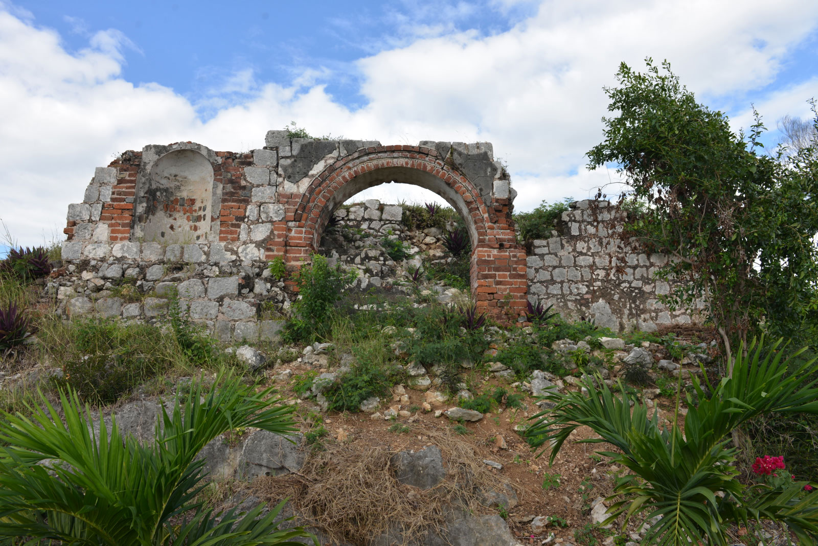 Ruins of the Great House where Leonard Howell lived at Pinnacle, Sligoville, Jamaica, January 4, 2014