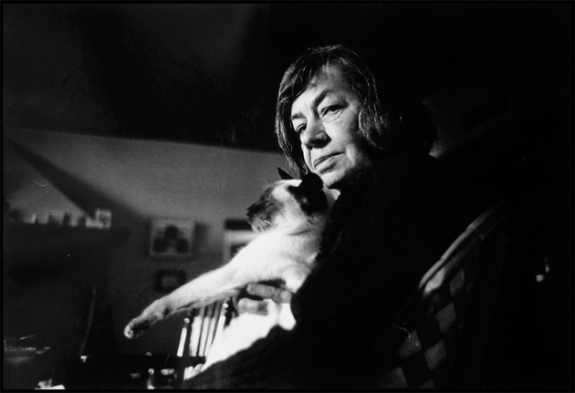 Patricia Highsmith at her house in Aurigeno, Switzerland, April 1984; photograph by Gérard Rondeau from his ‘One Hundred Portraits of Famous Authors and Artists,’ a recent exhibition at the Cultural Services of the French Embassy, New York City
