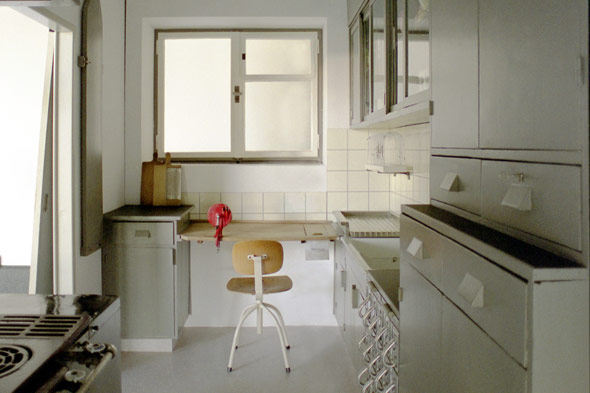 Modernism in the Kitchen