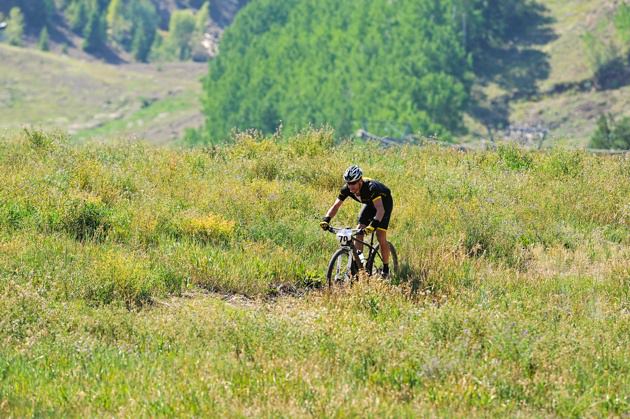 Lance Armstrong at the Power of Four Mountain Bike Race in Aspen, Colorado, August 25, 2012