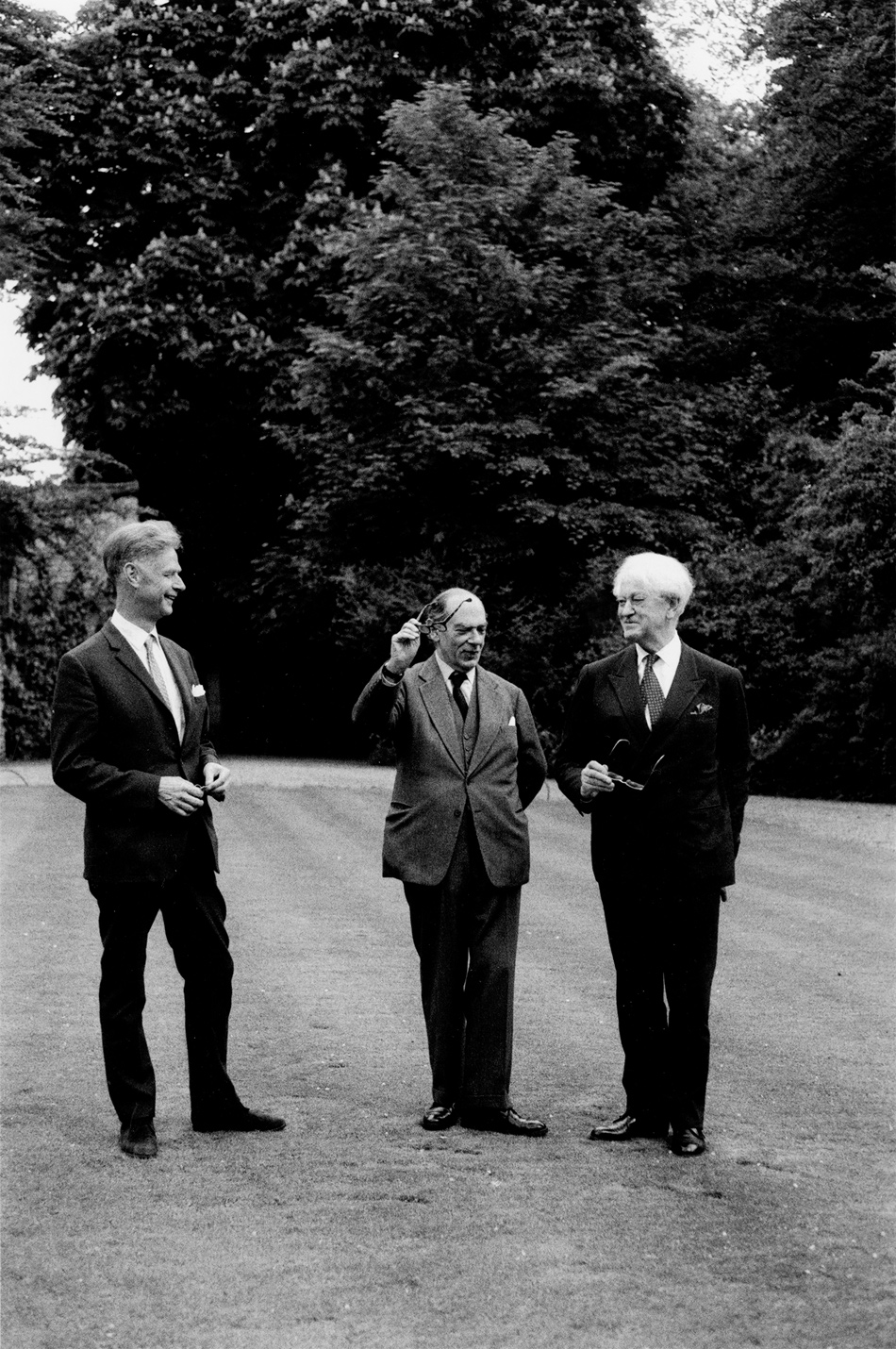 Isaiah Berlin (center) with his friends Stuart Hampshire and Nicolas Nabokov, 
Oxford, England, 1969