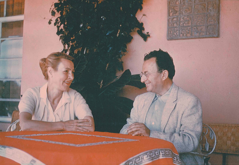 Erich Fromm and his third wife, Annis Freeman, shortly after their marriage, Mexico, 1953