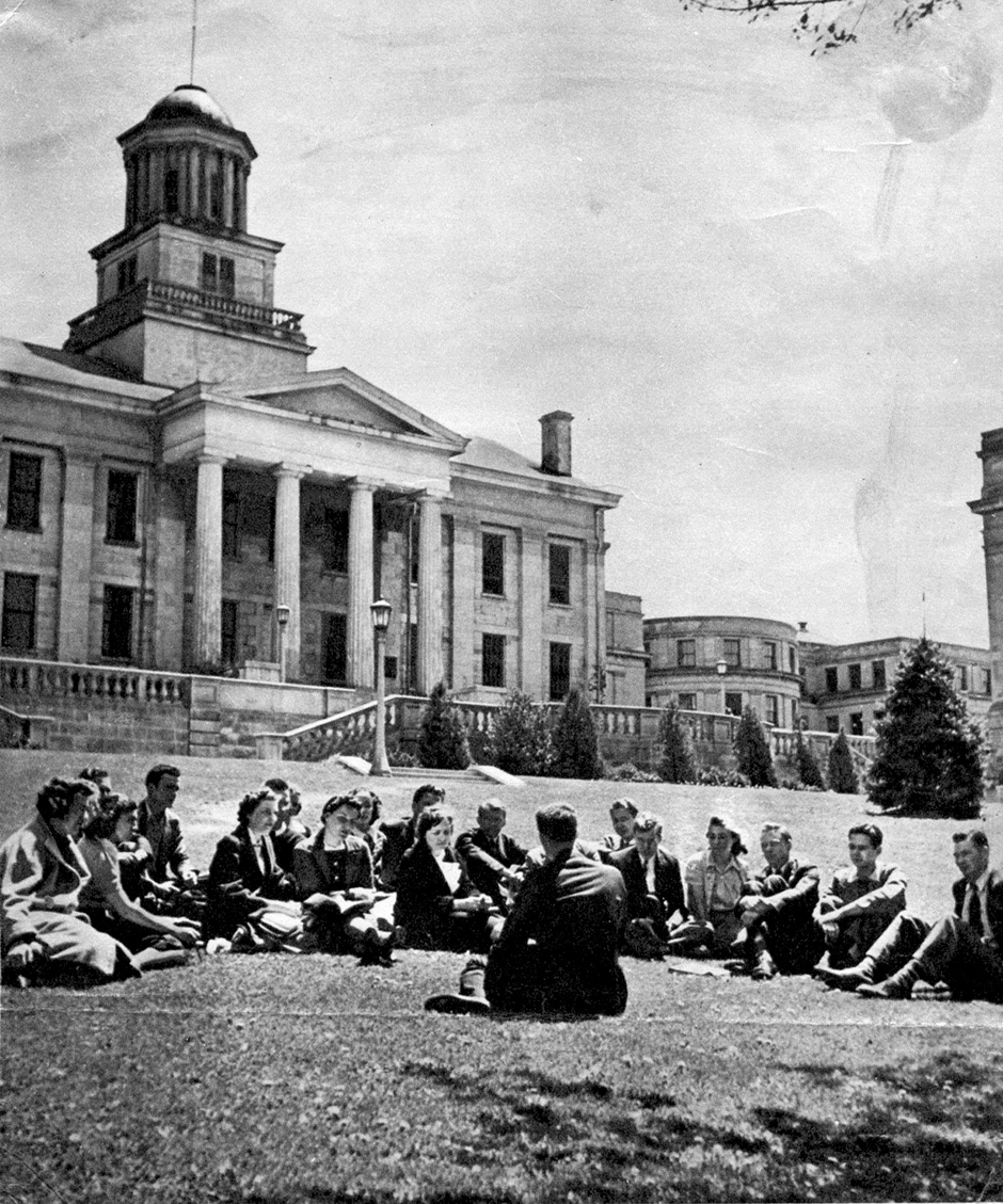 A writers’ workshop on the lawn in front of the Old Capitol building at the University of Iowa, Iowa City, 1940s