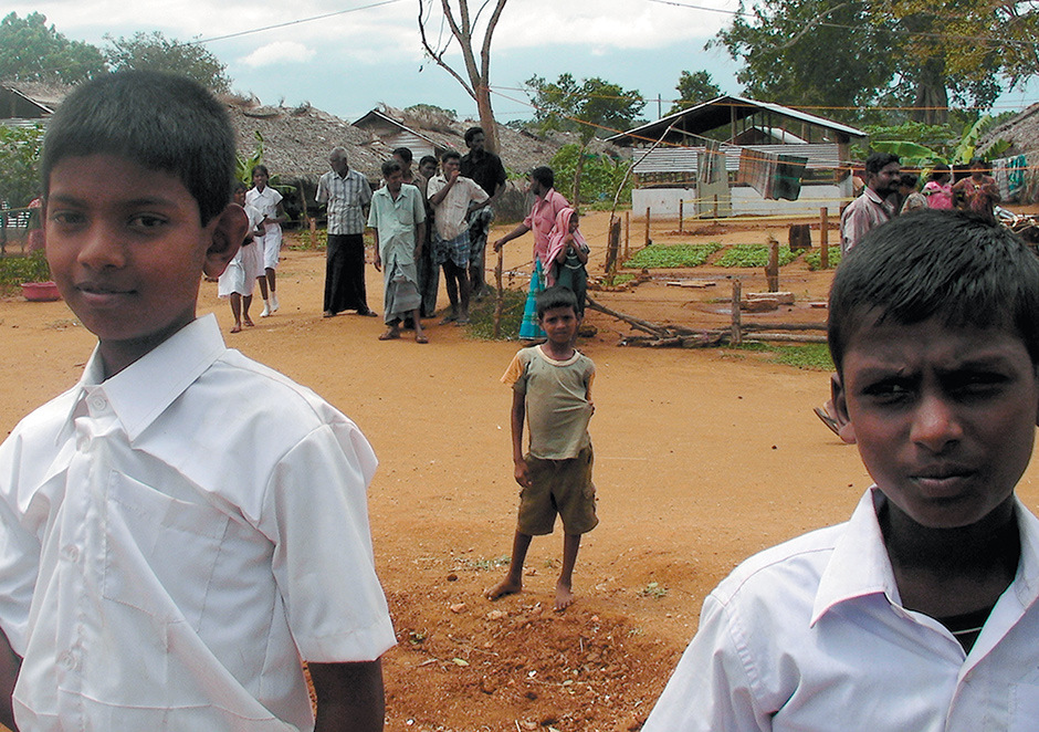 Tamil boys at a refugee camp on the outskirts of the northern Sri Lankan town of
Vavuniya during a visit by UN Secretary-General Ban Ki-moon, May 2009