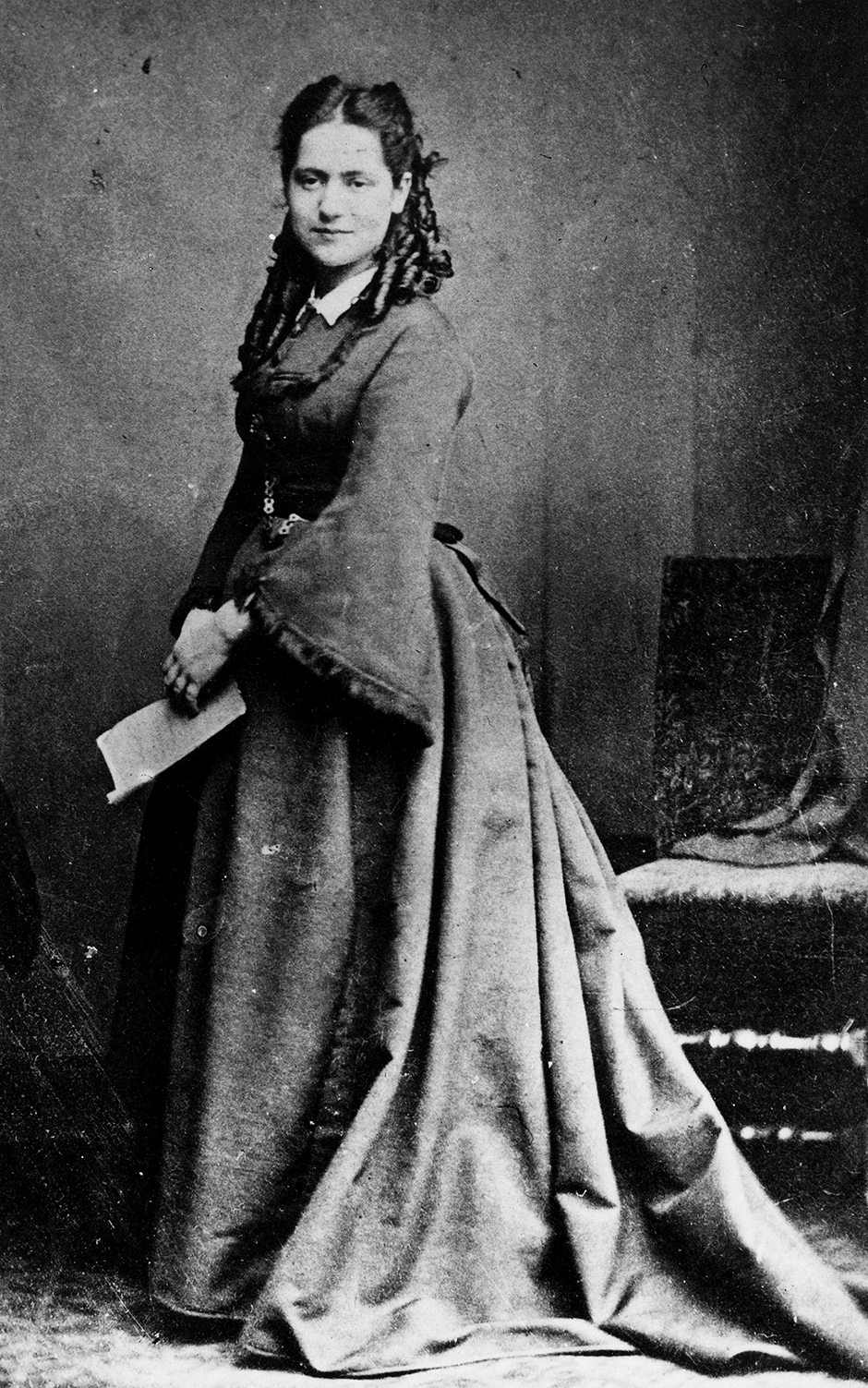 Eleanor Marx at the age of about sixteen, 1871