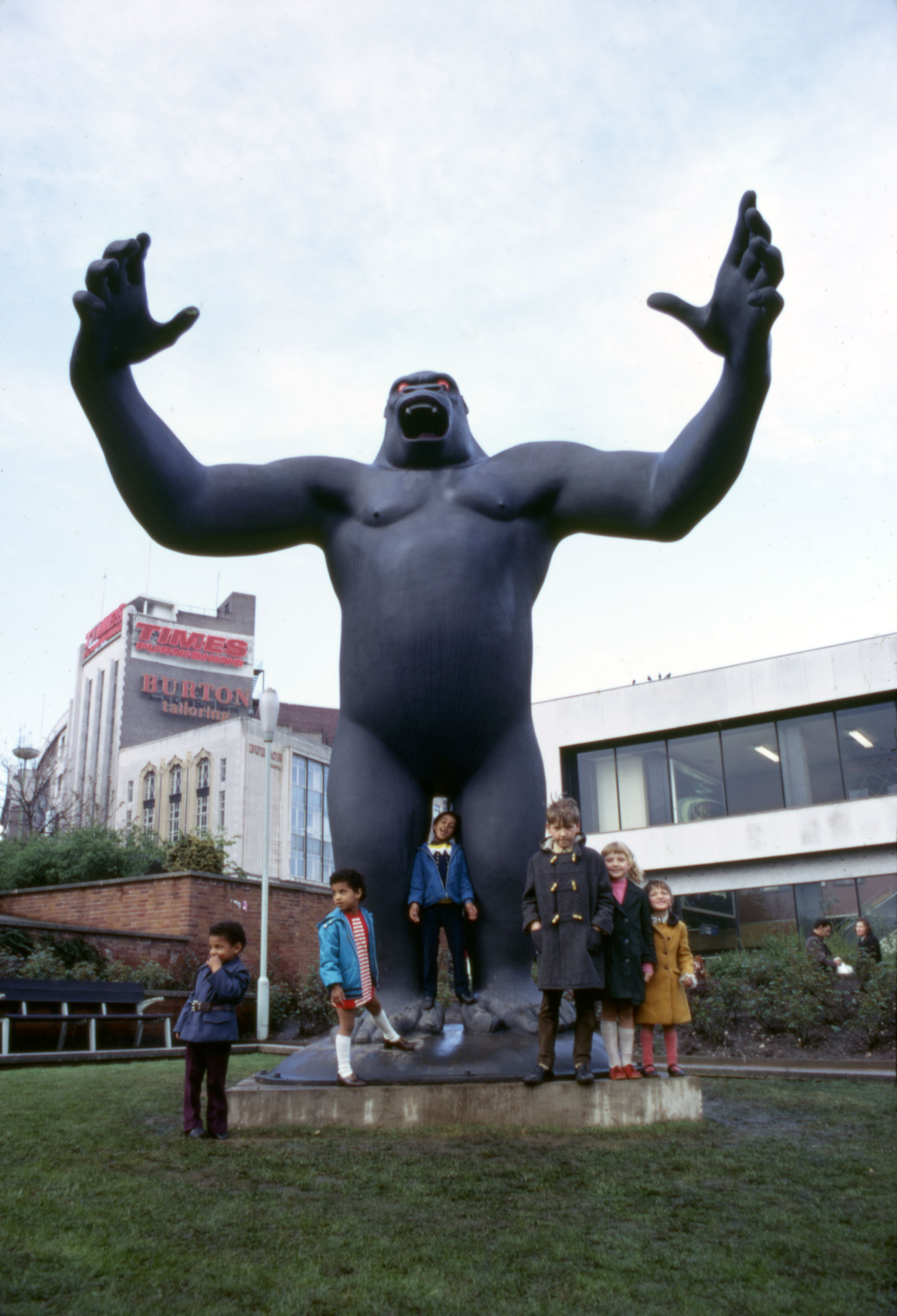 Nicholas Monro's King Kong, Manzoni Gardens, Birmingham, England, 1972 