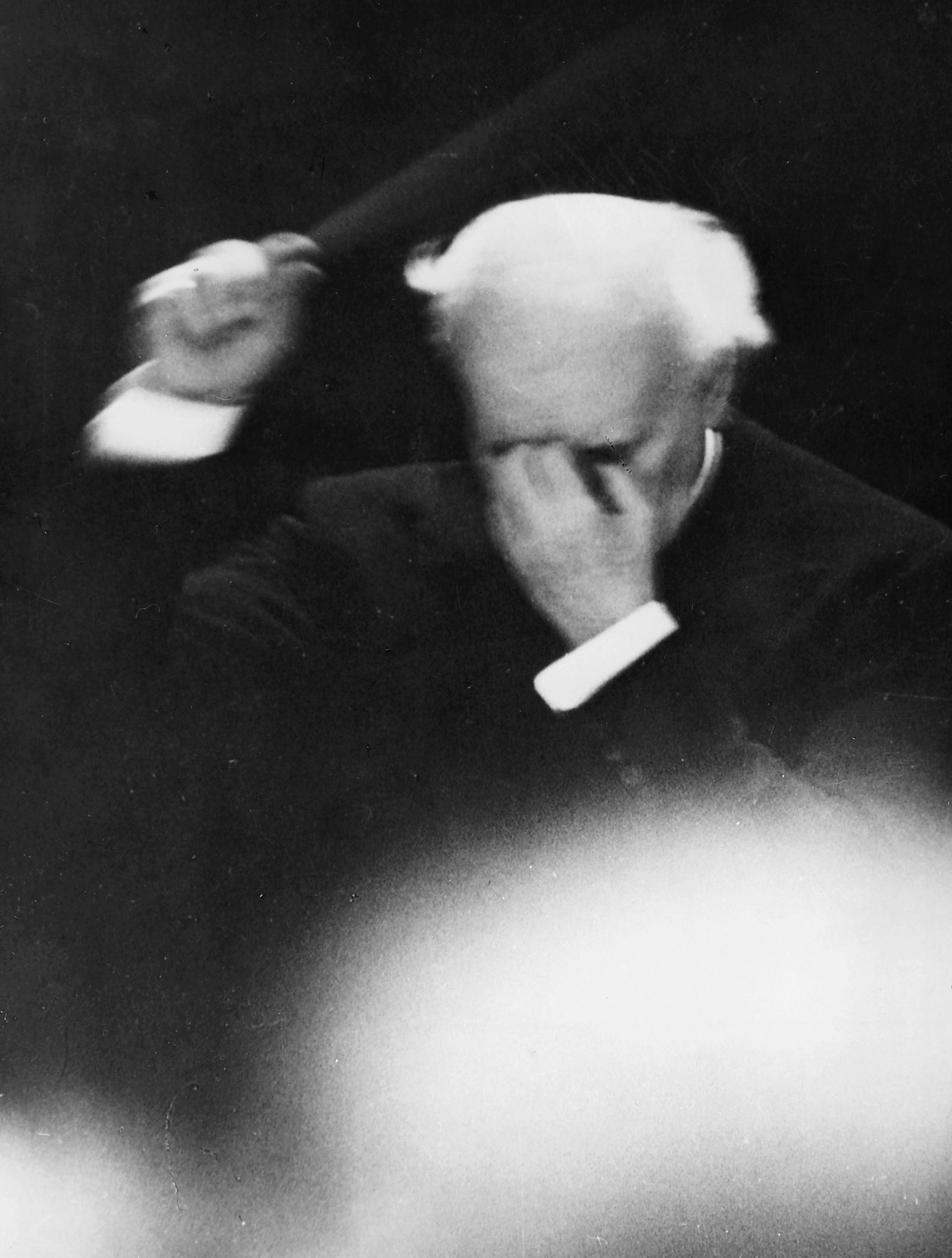 Arturo Toscanini conducting his last concert with the NBC Symphony Orchestra, April 1954