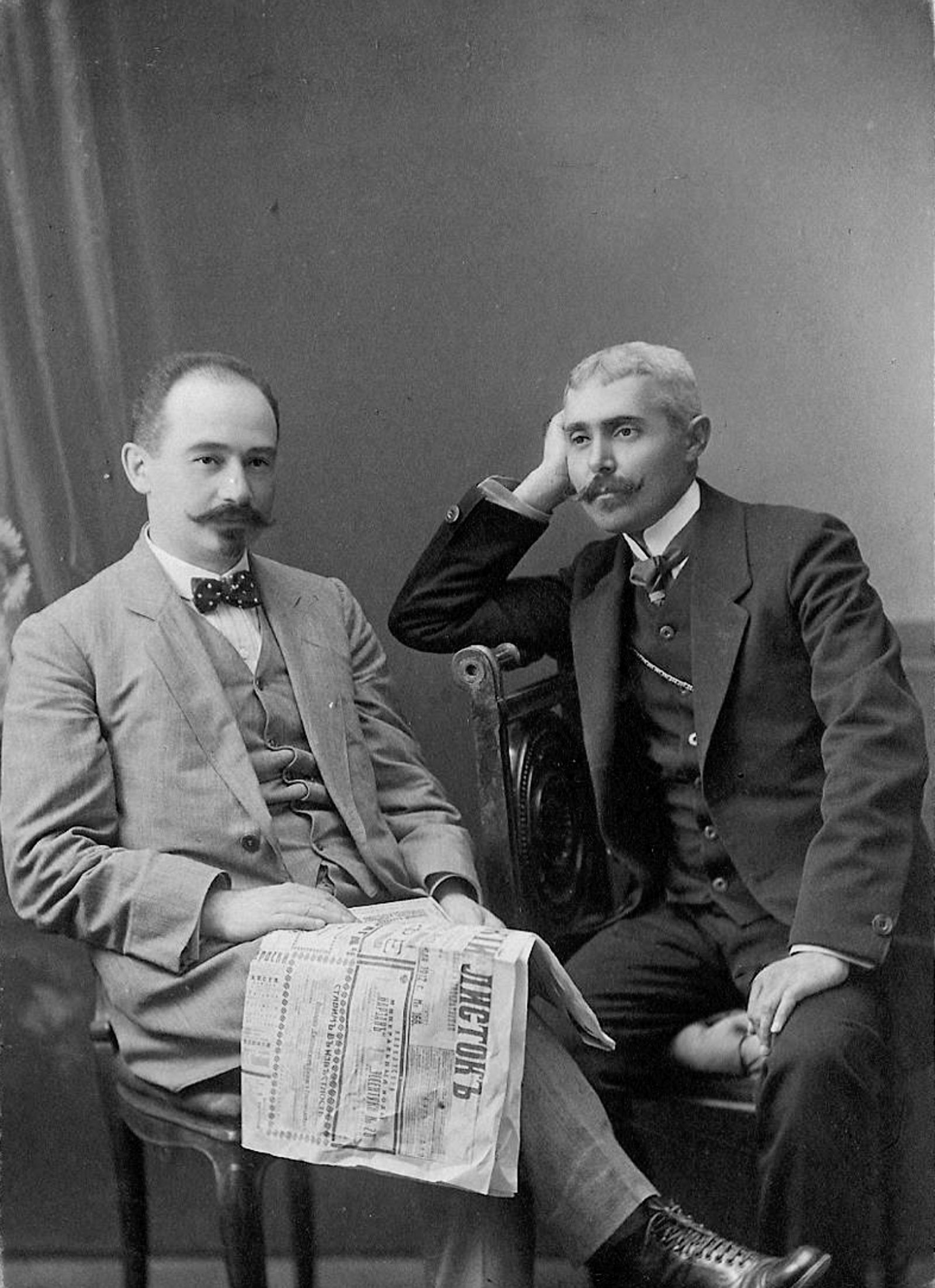 Mark Mazower’s grandfather Max Mazower (left), Saratov, Russia, 1912