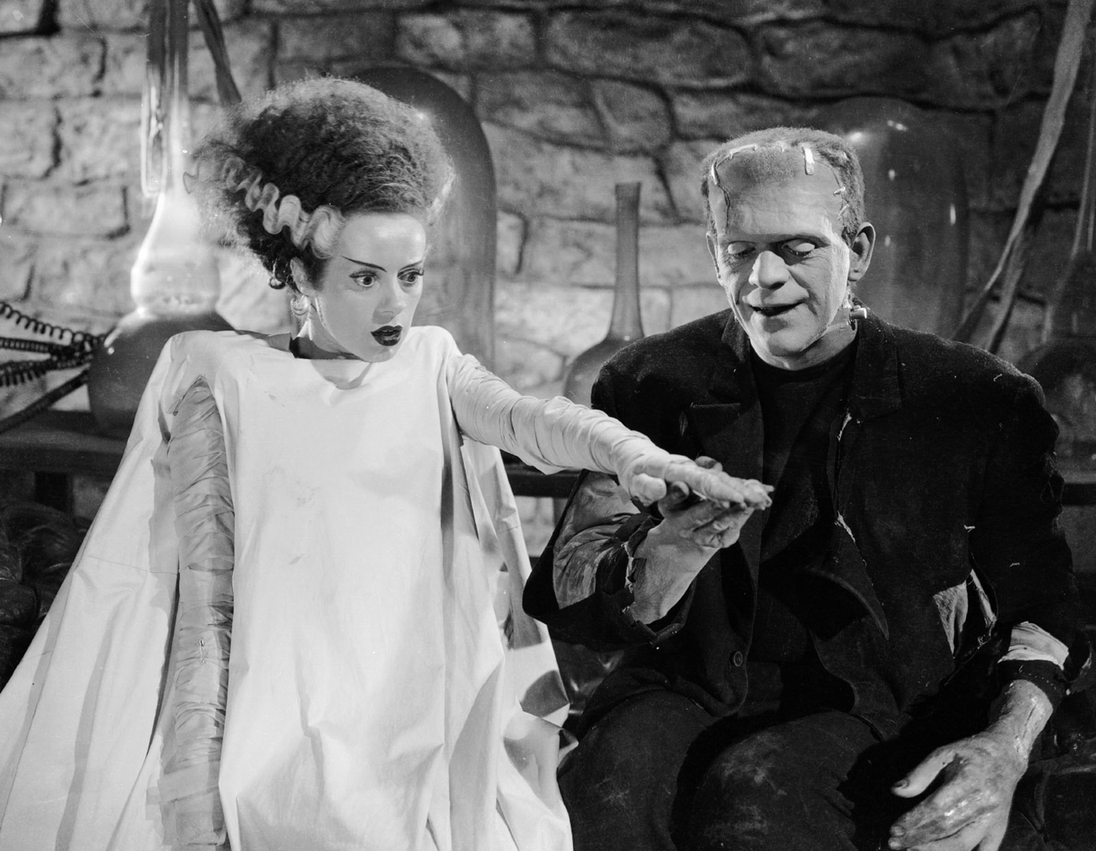 Elsa Lanchester and Boris Karloff in The Bride of Frankenstein, directed by James Whale, 1935