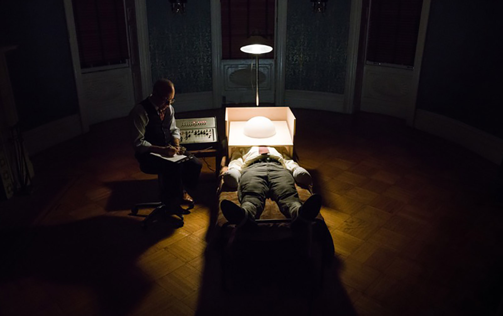 Peter Sarsgaard as Frank Olson undergoing psychological tests in Errol Morris's Wormwood, 2017