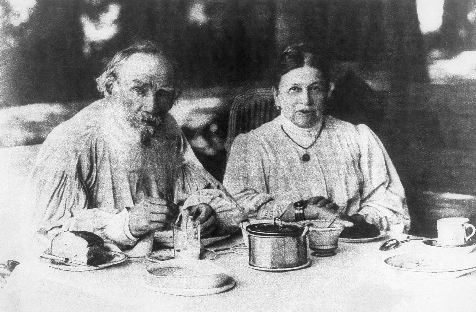 Leo Tolstoy with his wife, Sophia (Sonya), in the garden at Yasnaya Polyana, circa 1890