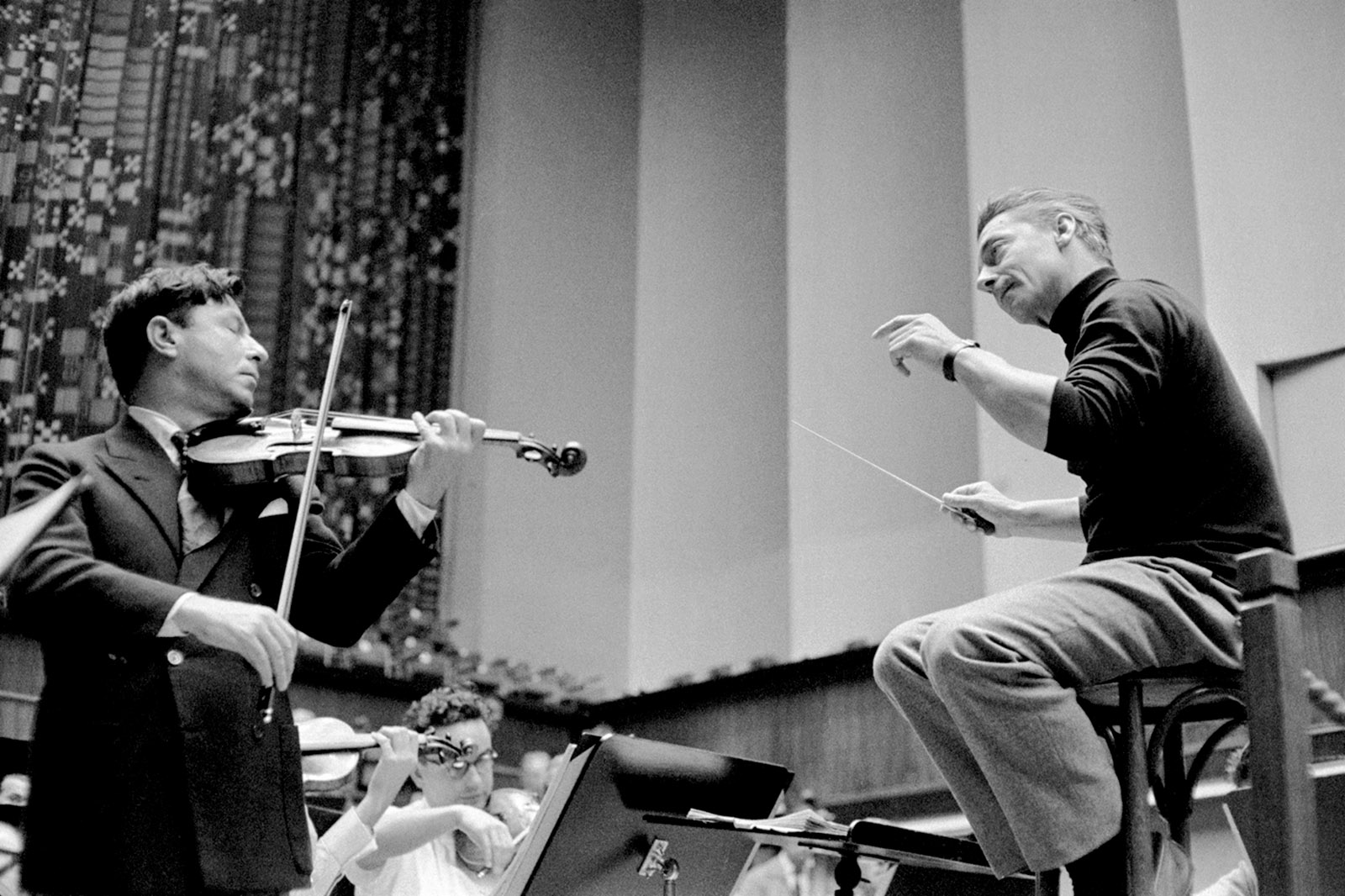 Herbert von Karajan (right) with the violinist Nathan Milstein during a rehearsal, Lucerne, 1957