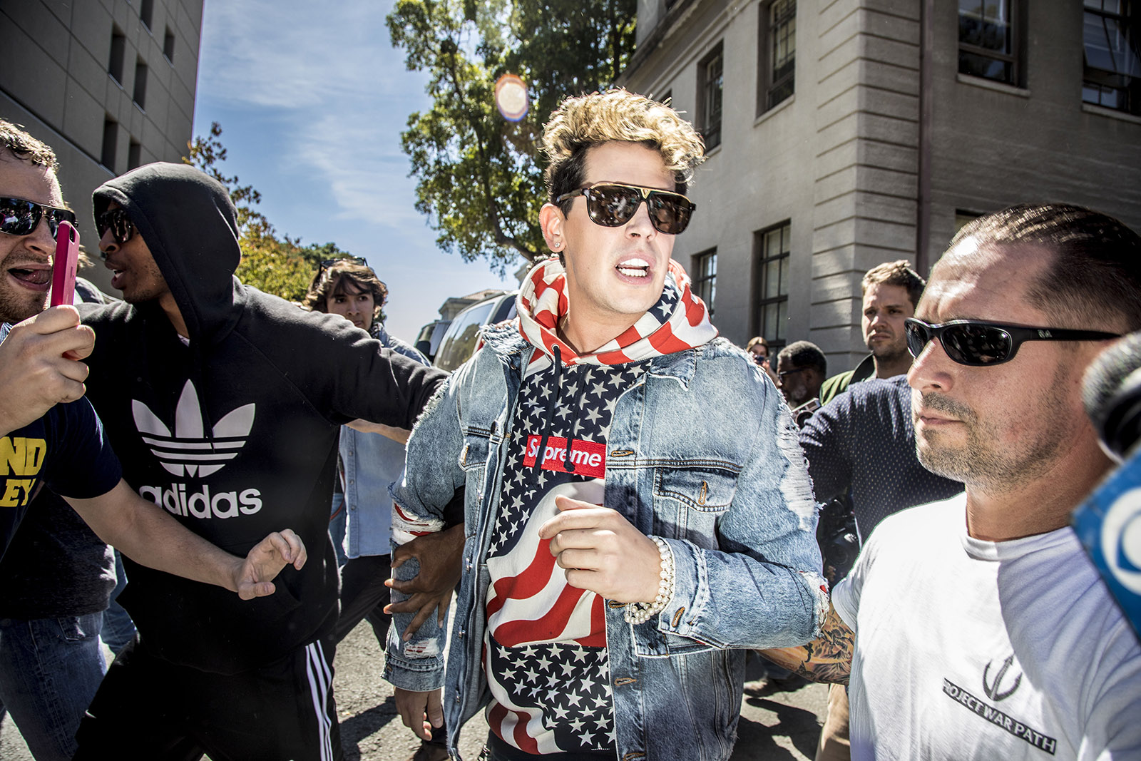 Milo Yiannopoulos leaving Sproul Plaza at the University of California, Berkeley, where he spoke briefly with a small crowd after the cancellation of ‘Free Speech Week,’ September 2017
