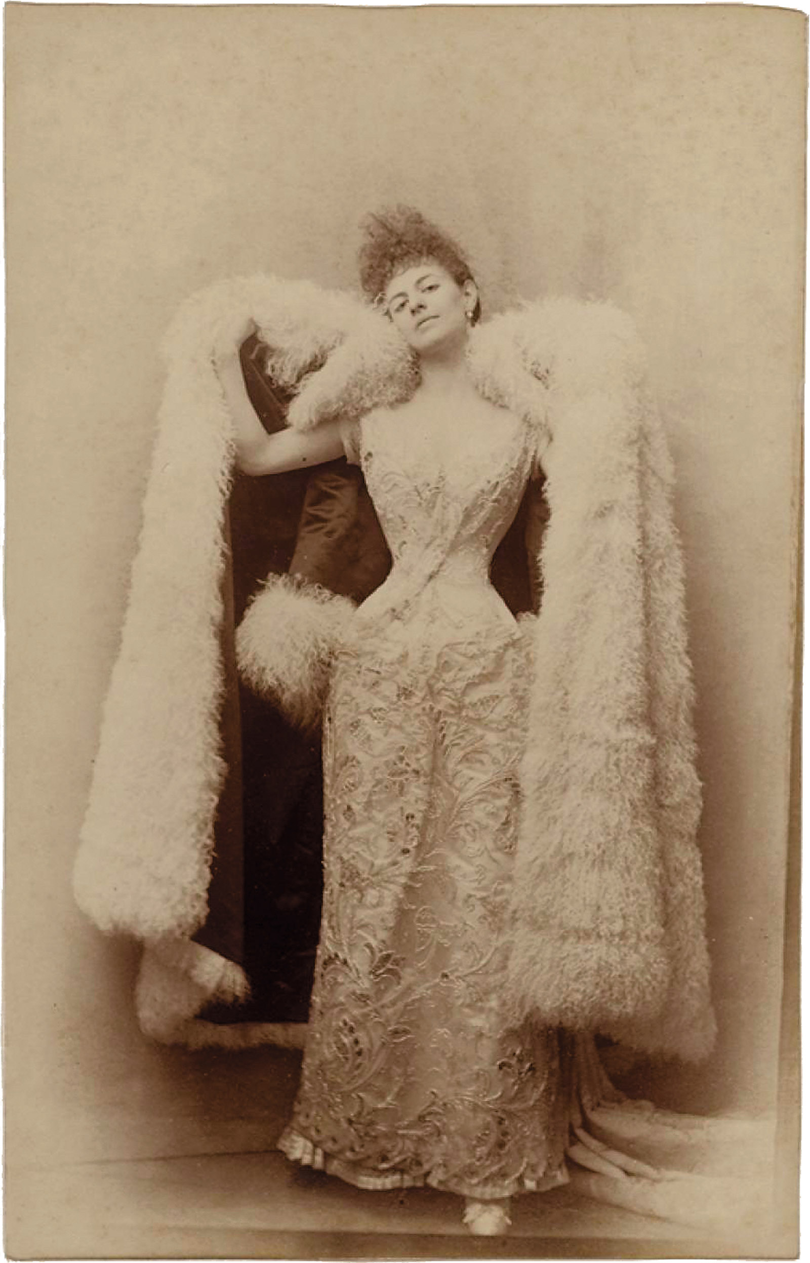 Élisabeth Greffulhe in her ‘swan’ persona; photograph by Otto Wegener, circa 1887