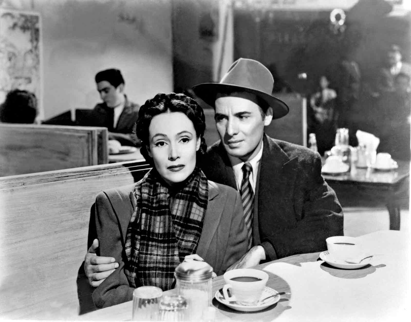 Dolores del Rio and Agustín Irusta in Roberto Gavaldón's The Other One, 1946
