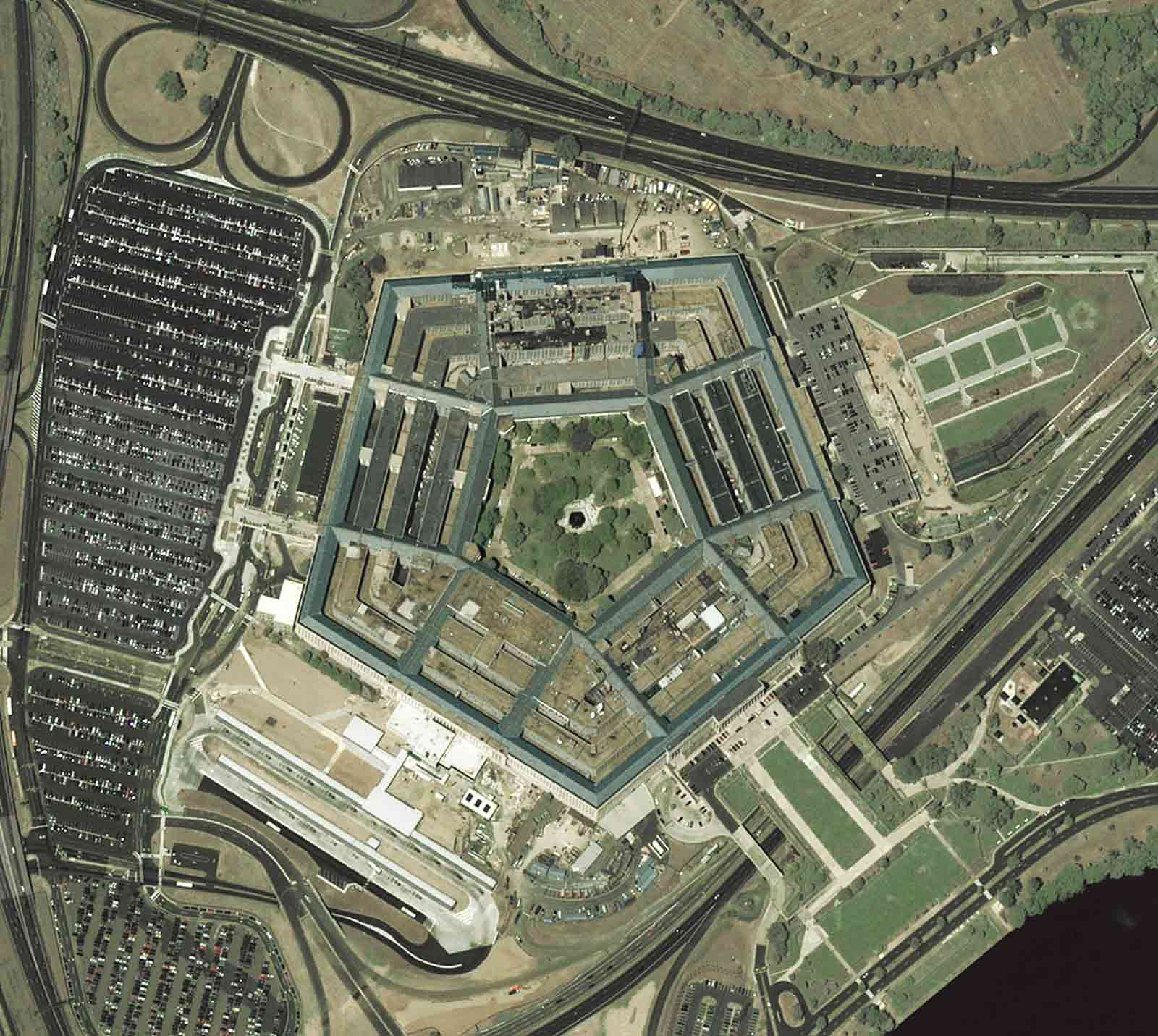 A satellite image of the Pentagon, Washington, D.C., August 2, 2002 