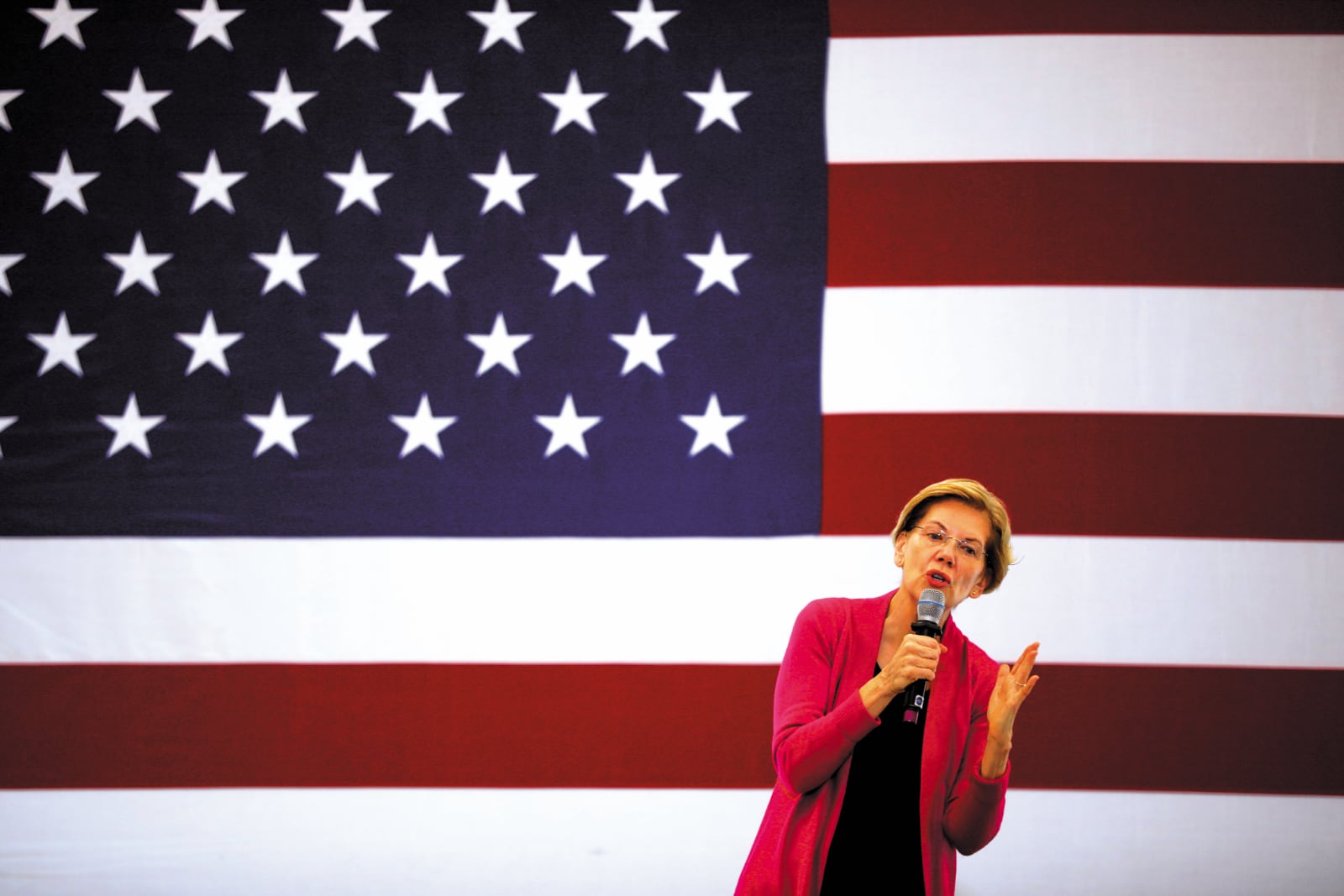 Elizabeth Warren speaking at a campaign event at the University of New Hampshire, Durham, October 2019
