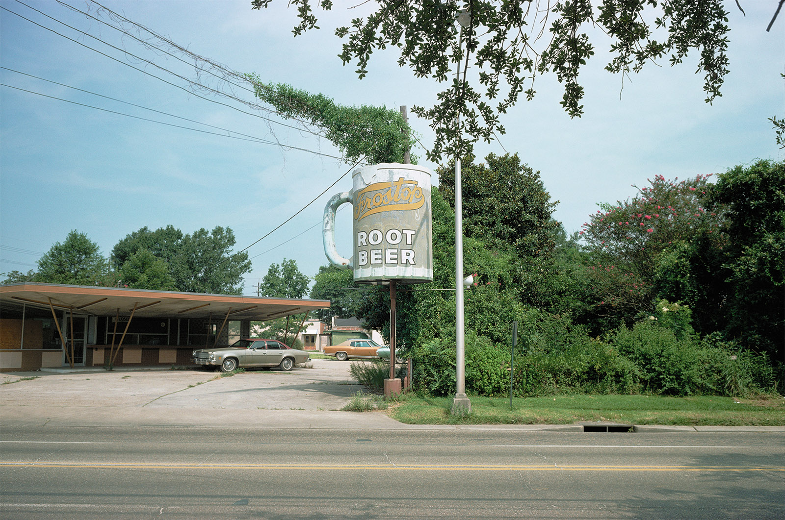 A photograph by Stephen Shore from Transparencies: Small Camera Works 1971–1979, a collection of his images of the North American landscape just published by Mack 
