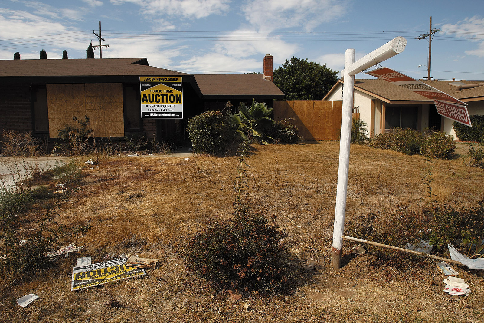 A deteriorating bank-owned house, Moreno Valley, California. 2008