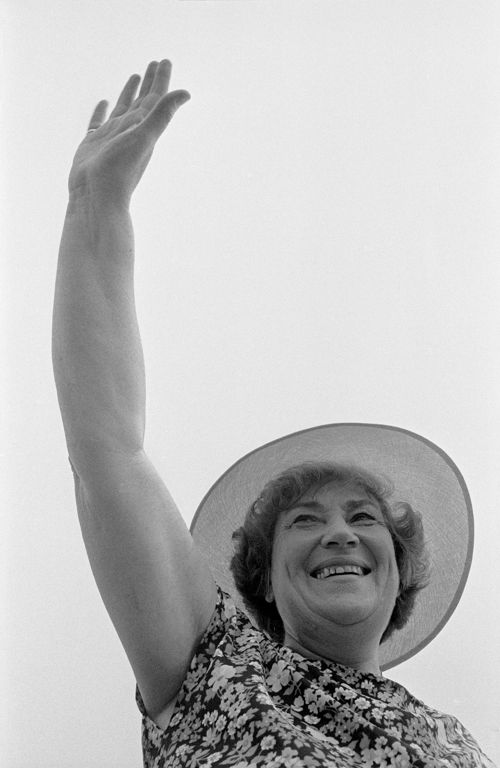 Bella Abzug campaigning for mayor, New York City, 1977