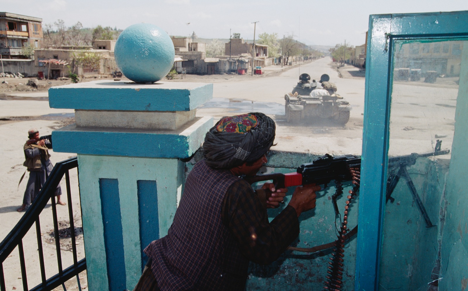 Fighting on the streets of Kabul, 1992
