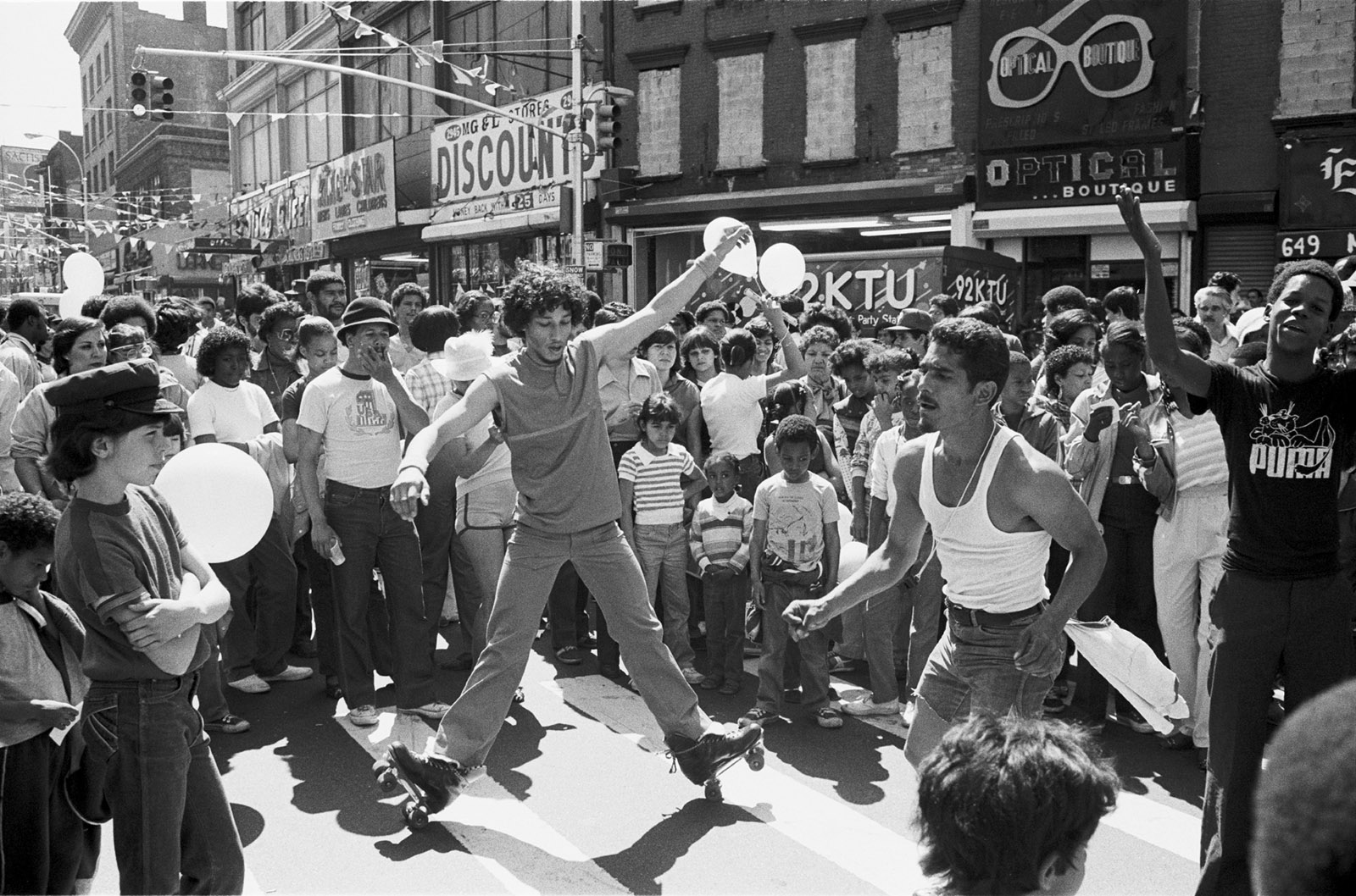 Third Ave Hub Block Party, South Bronx, 1981; photograph by Joe Conzo