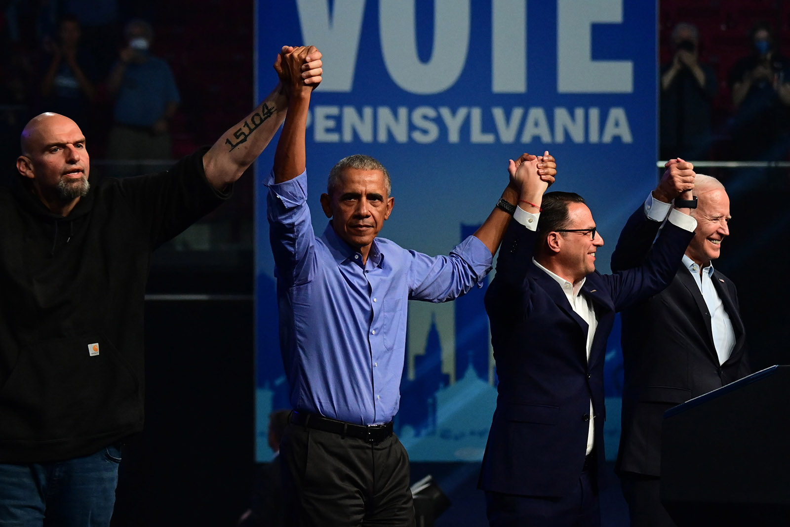 John Fetterman, Barack Obama, Josh Shapiro, and Joe Biden at a Democratic rally the weekend before the midterm elections