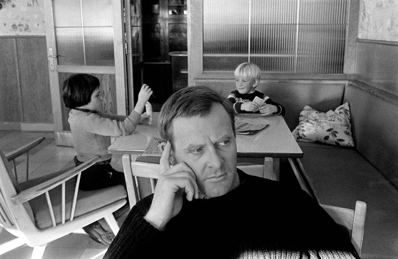John le Carré with his sons, Simon and Stephen, 1965