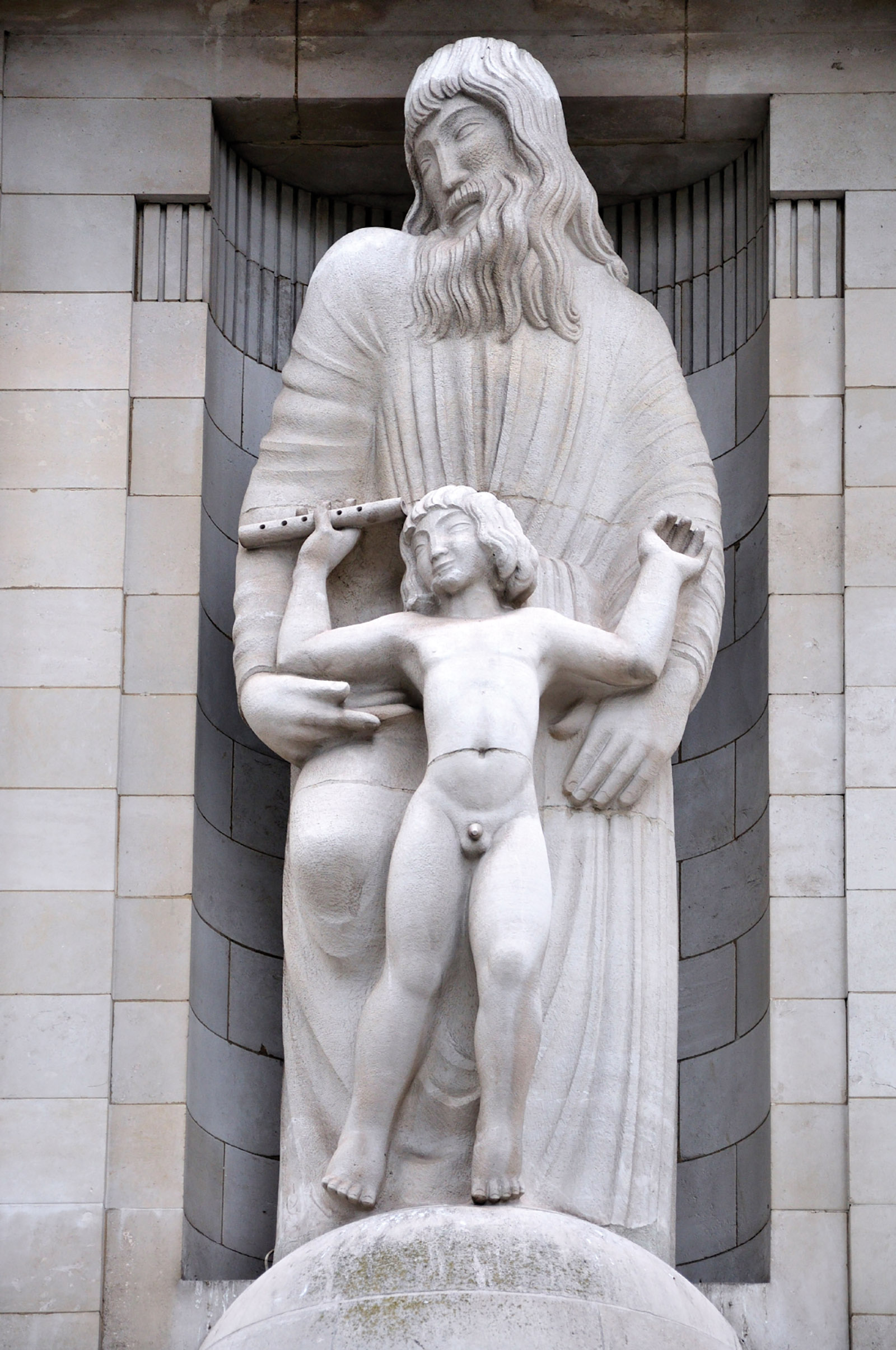 ‘Prospero and Ariel’; sculpture by Eric Gill on the façade of Broadcasting House, London