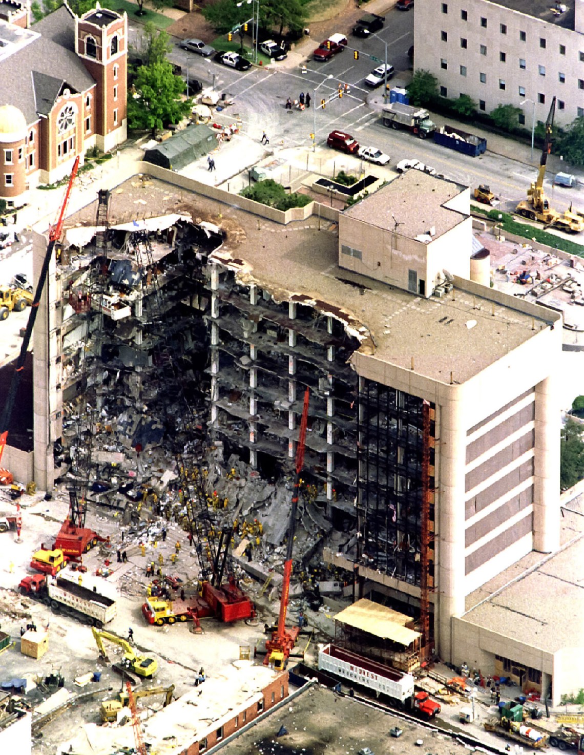 Alfred P. Murrah Federal Building after Timothy McVeigh detonated a truck packed with explosives, Oklahoma City