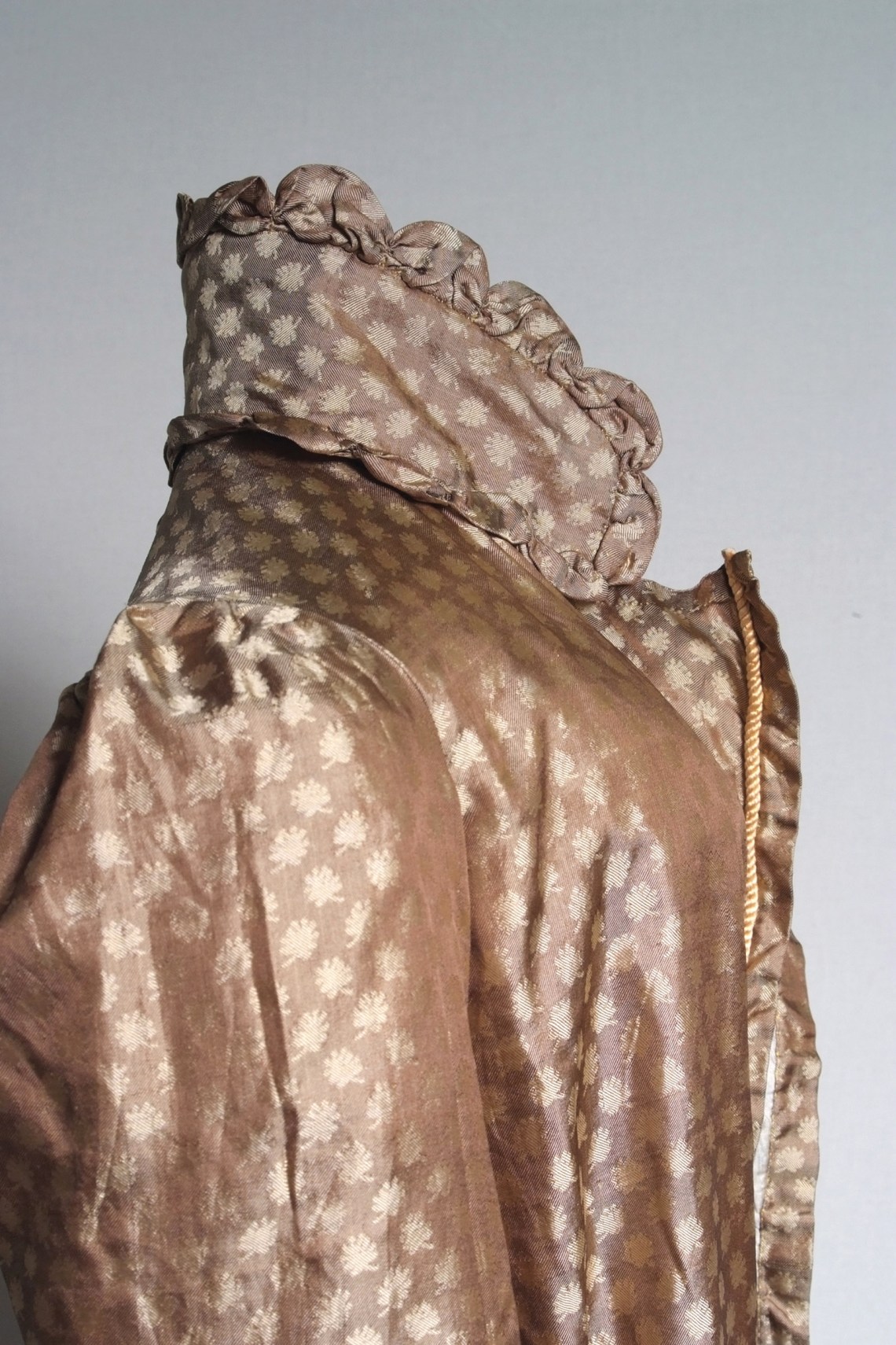 Jane Austen’s woven silk pelisse with an oak leaf motif